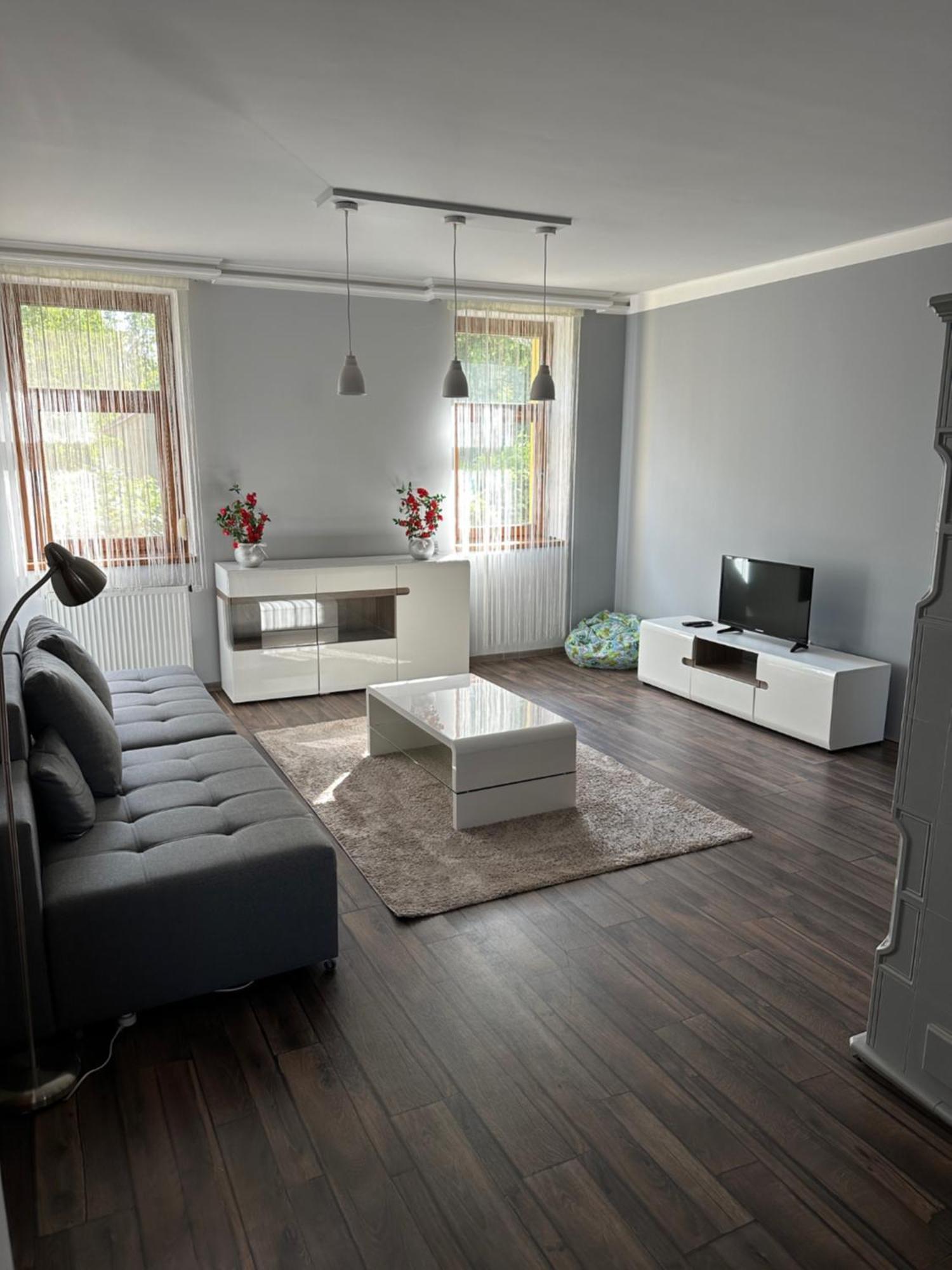 Arviz Apartment *
